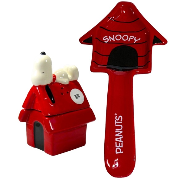 Peanuts Snoopy Kitchen Set Salt Pepper with Spoon Rest Ceramic Bundle - Picture 16 of 16